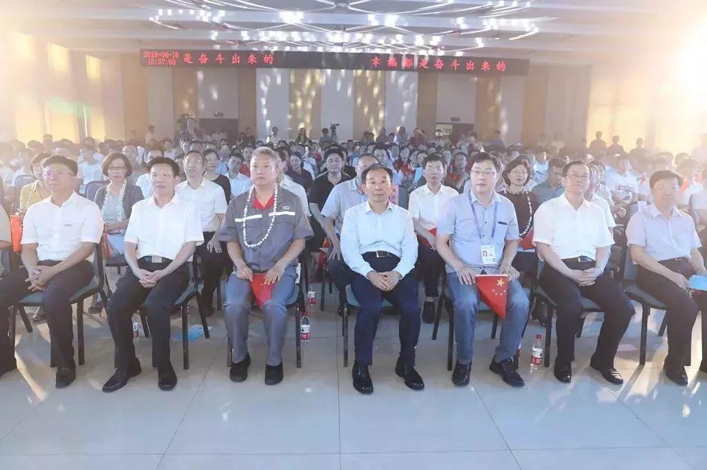狀元論壇網(wǎng)址，探索知識(shí)海洋的導(dǎo)航燈塔，狀元論壇網(wǎng)址，知識(shí)海洋的導(dǎo)航明燈