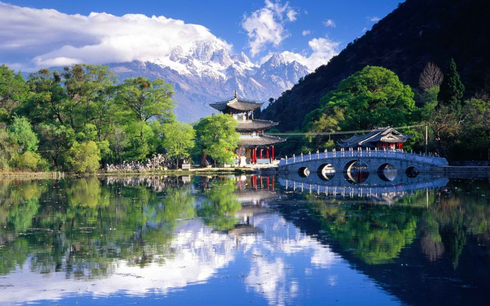 風(fēng)景最好的景點(diǎn)——探索自然之美，探索自然之美的絕佳景點(diǎn)，風(fēng)景如畫令人陶醉
