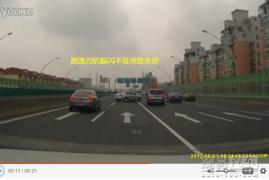 印度一車輛因?qū)Ш藉e(cuò)誤墜橋事件深度解析，印度導(dǎo)航失誤導(dǎo)致車輛墜橋事件深度剖析