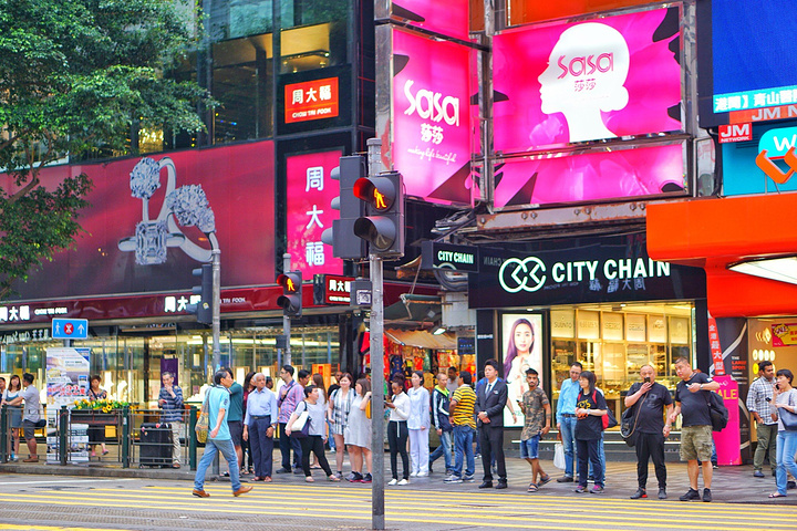 2024年香港購物指南免費大全：血拼香港，盡享購物樂趣