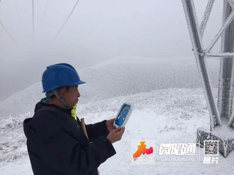 多地全力迎戰(zhàn)寒潮，應對挑戰(zhàn)，保障民生，多地聯(lián)動應對寒潮挑戰(zhàn)，全力保障民生服務