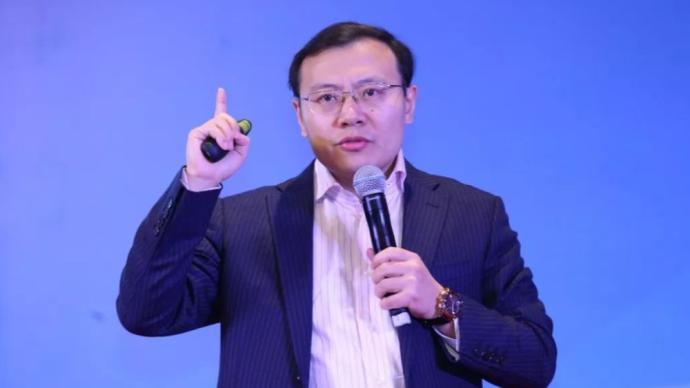 任澤平談第二輪經(jīng)濟刺激，機遇與挑戰(zhàn)并存，任澤平解析第二輪經(jīng)濟刺激，機遇與挑戰(zhàn)并存的時代觀察