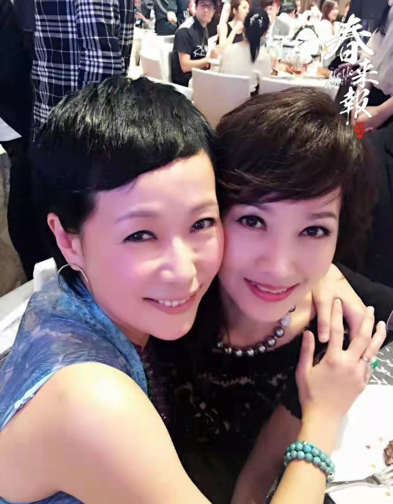 趙雅芝、葉童與淮秀幫的最新聯(lián)動(dòng)，時(shí)光不老，傳奇再現(xiàn)，趙雅芝、葉童與淮秀幫重聚，時(shí)光傳奇再續(xù)新章