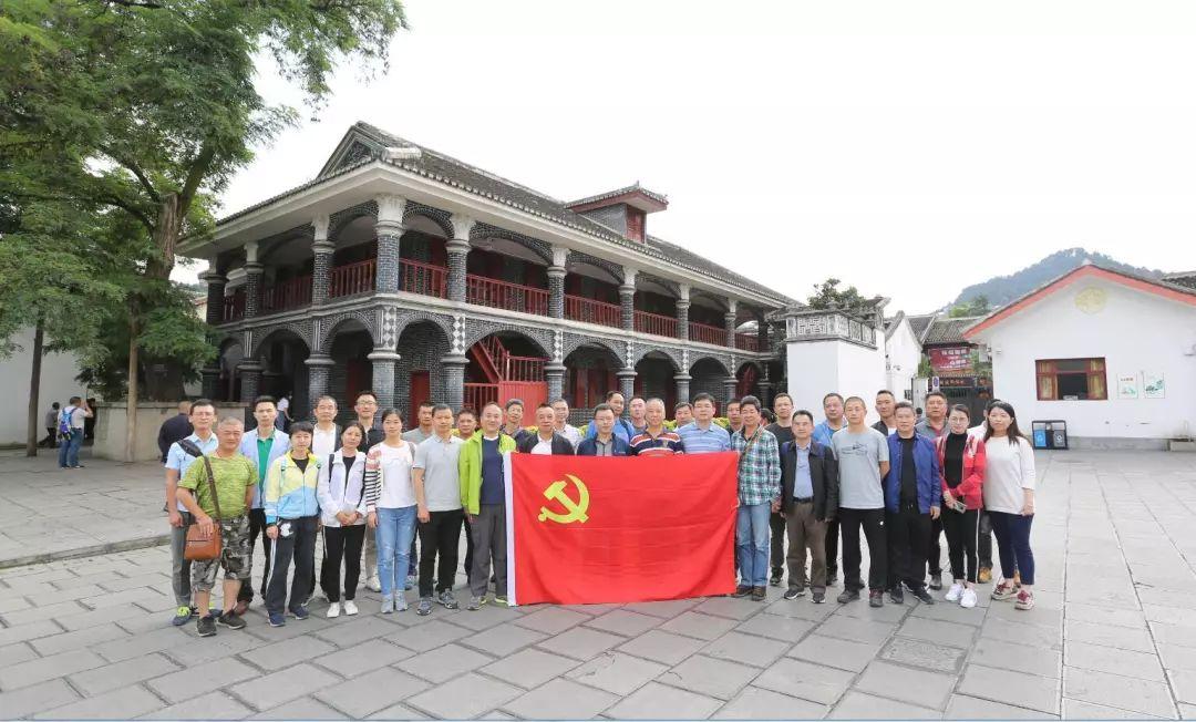 中國(guó)航油公司及其七個(gè)分公司的蓬勃發(fā)展，中國(guó)航油公司及七大分公司蓬勃發(fā)展紀(jì)實(shí)