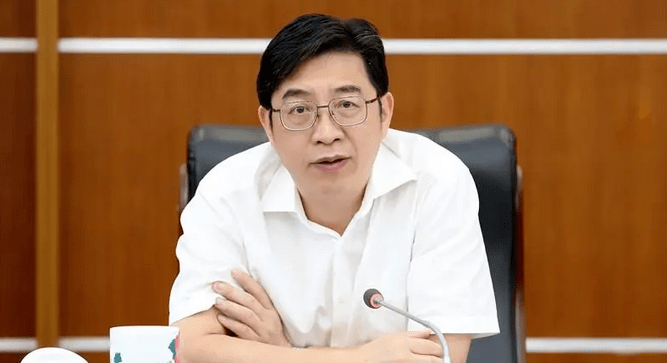 湖南衛(wèi)視的歷任公證員，見證輝煌歷程的幕后英雄，湖南衛(wèi)視公證員歷程揭秘，幕后英雄見證輝煌歷程