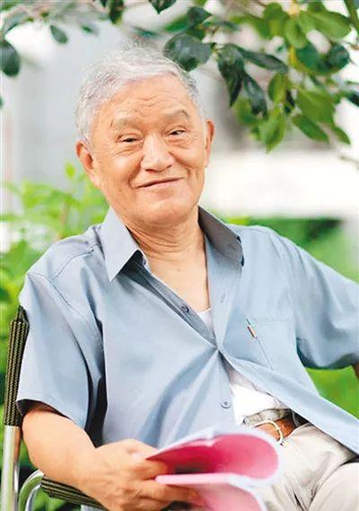 牛犇個(gè)人資料簡(jiǎn)介及簡(jiǎn)歷，牛犇個(gè)人資料簡(jiǎn)介與生平簡(jiǎn)歷