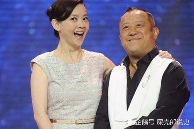 揭秘曾志偉現(xiàn)任妻子是誰，一段充滿魅力的愛情故事，曾志偉的現(xiàn)任妻子揭秘，一段魅力四溢的愛情故事