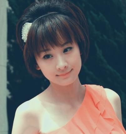 穆婷婷個(gè)人資料，一位璀璨明星的生平與成就，穆婷婷，璀璨明星的生平、成就與個(gè)人資料概述