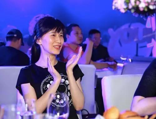 最新的明星資訊概覽，最新明星資訊概覽，揭秘明星動(dòng)態(tài)與風(fēng)采