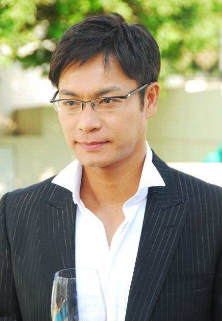 郭晉安的個人資料，一位才華橫溢的演藝巨星，郭晉安，演藝巨星的璀璨人生