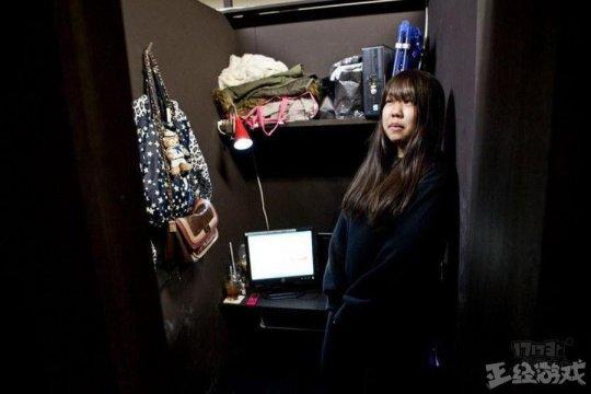 迪拜最窮的人每月工資，現(xiàn)實(shí)與挑戰(zhàn)，迪拜底層民眾生存現(xiàn)狀，最低工資的現(xiàn)實(shí)與挑戰(zhàn)