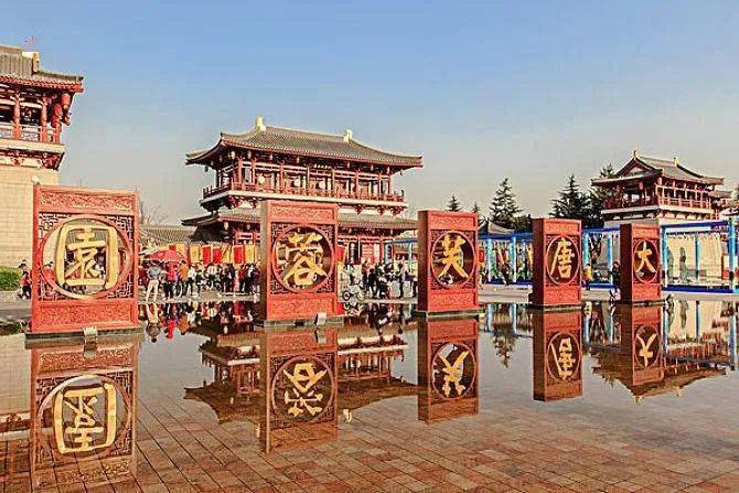西安開放的免費景區(qū)，探尋古都的千姿百態(tài)，西安免費景區(qū)探秘，古都千姿百態(tài)之旅