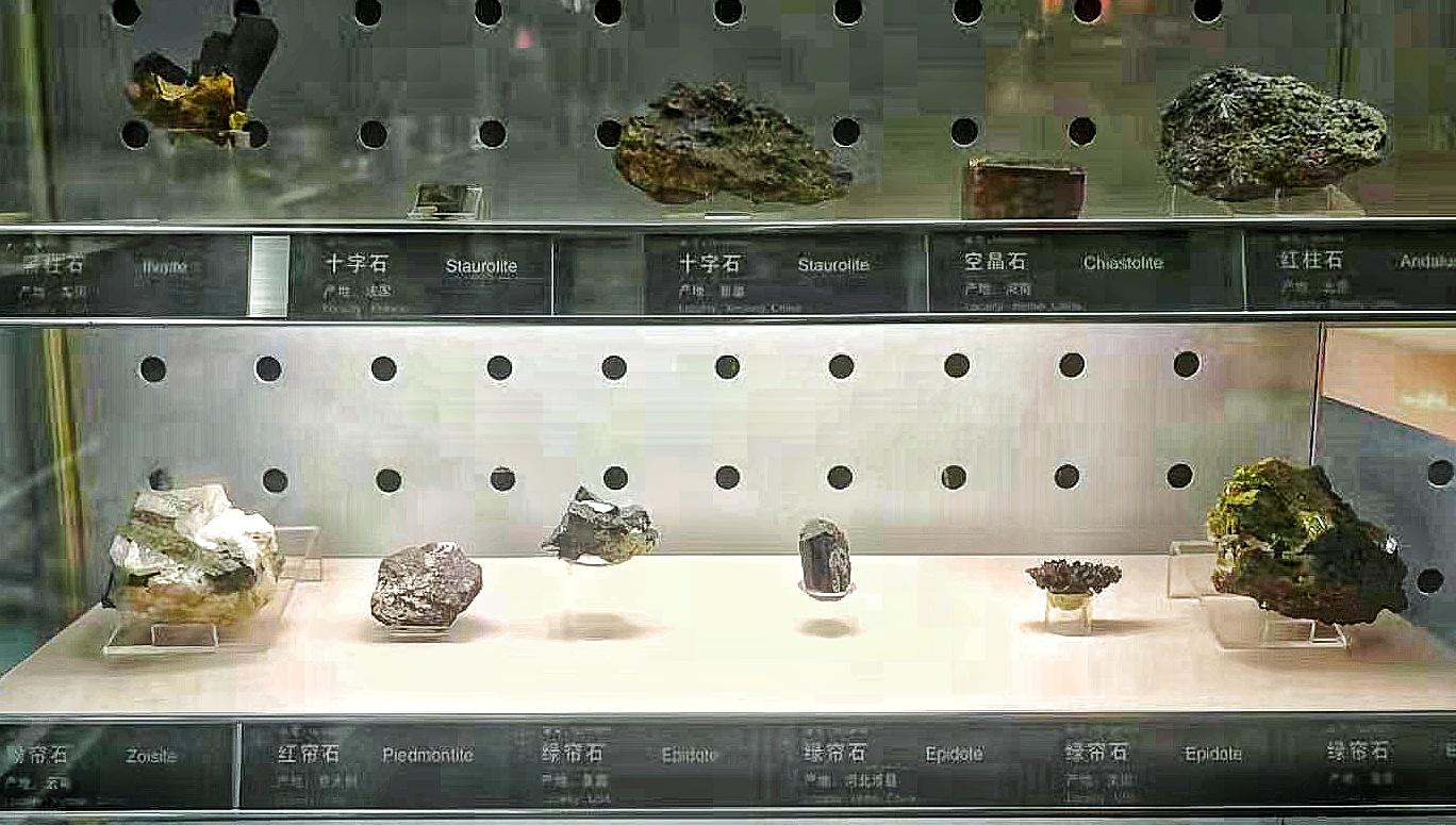 虎眼石，神秘寶石的功效與力量，虎眼石，神秘寶石的功效與力量的探索