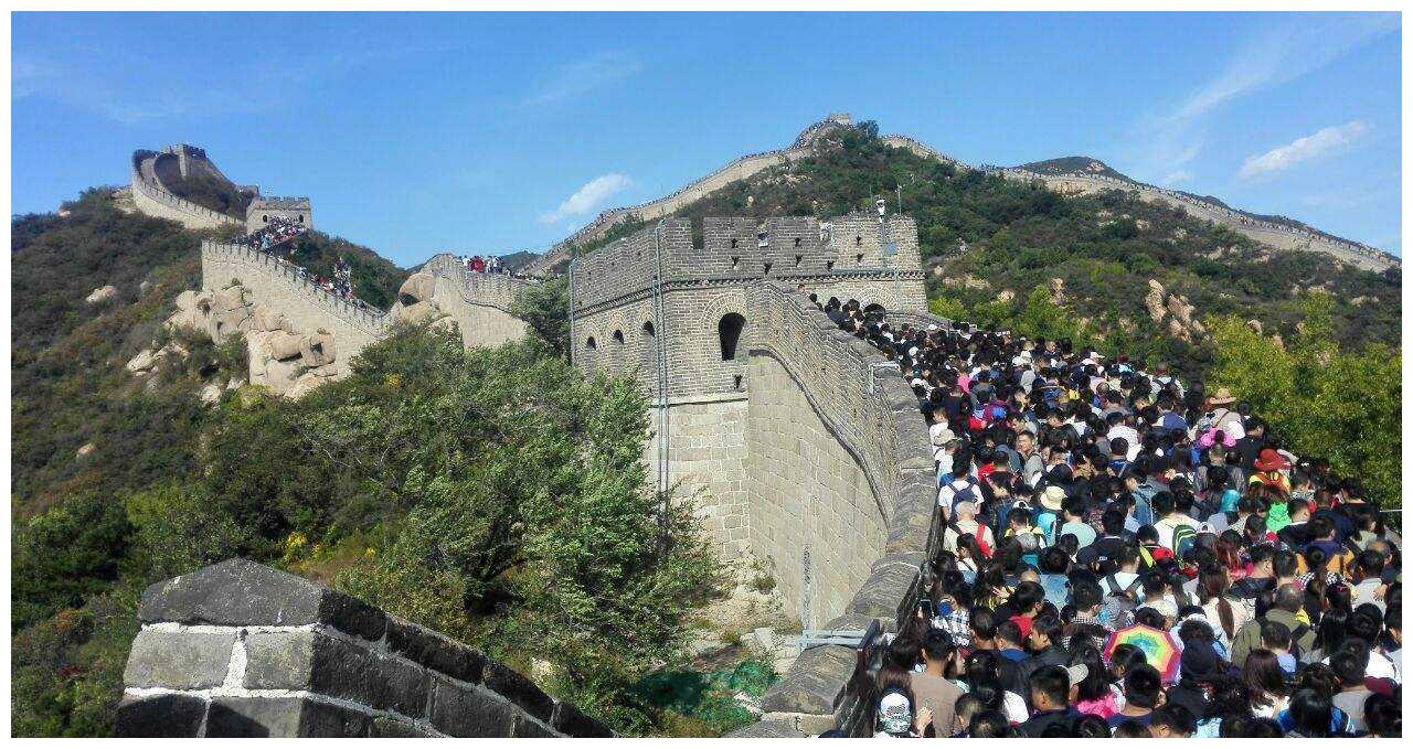 國(guó)慶旅游，何處去尋詩(shī)意與遠(yuǎn)方？，國(guó)慶旅游，何處尋覓詩(shī)意與遠(yuǎn)方之旅？