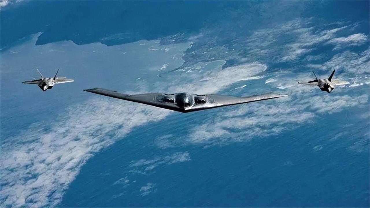 轟-20首飛成功官方視頻發(fā)布，揭示新一代隱身戰(zhàn)略轟炸機(jī)的不凡風(fēng)采，轟-20隱身戰(zhàn)略轟炸機(jī)首飛成功，官方視頻揭示不凡風(fēng)采