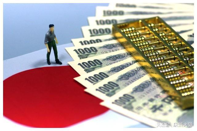 黃金暴跌趨勢(shì)，解析2023年的市場(chǎng)走向與潛在風(fēng)險(xiǎn)，黃金暴跌趨勢(shì)背后的原因及2023年市場(chǎng)走向與潛在風(fēng)險(xiǎn)解析