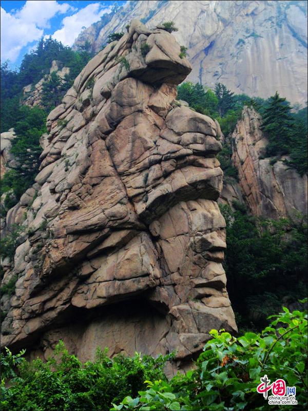 霧靈山風(fēng)景區(qū)，秘境所在，自然之美盡收眼底，霧靈山風(fēng)景區(qū)，秘境自然之美的盡收眼底之旅