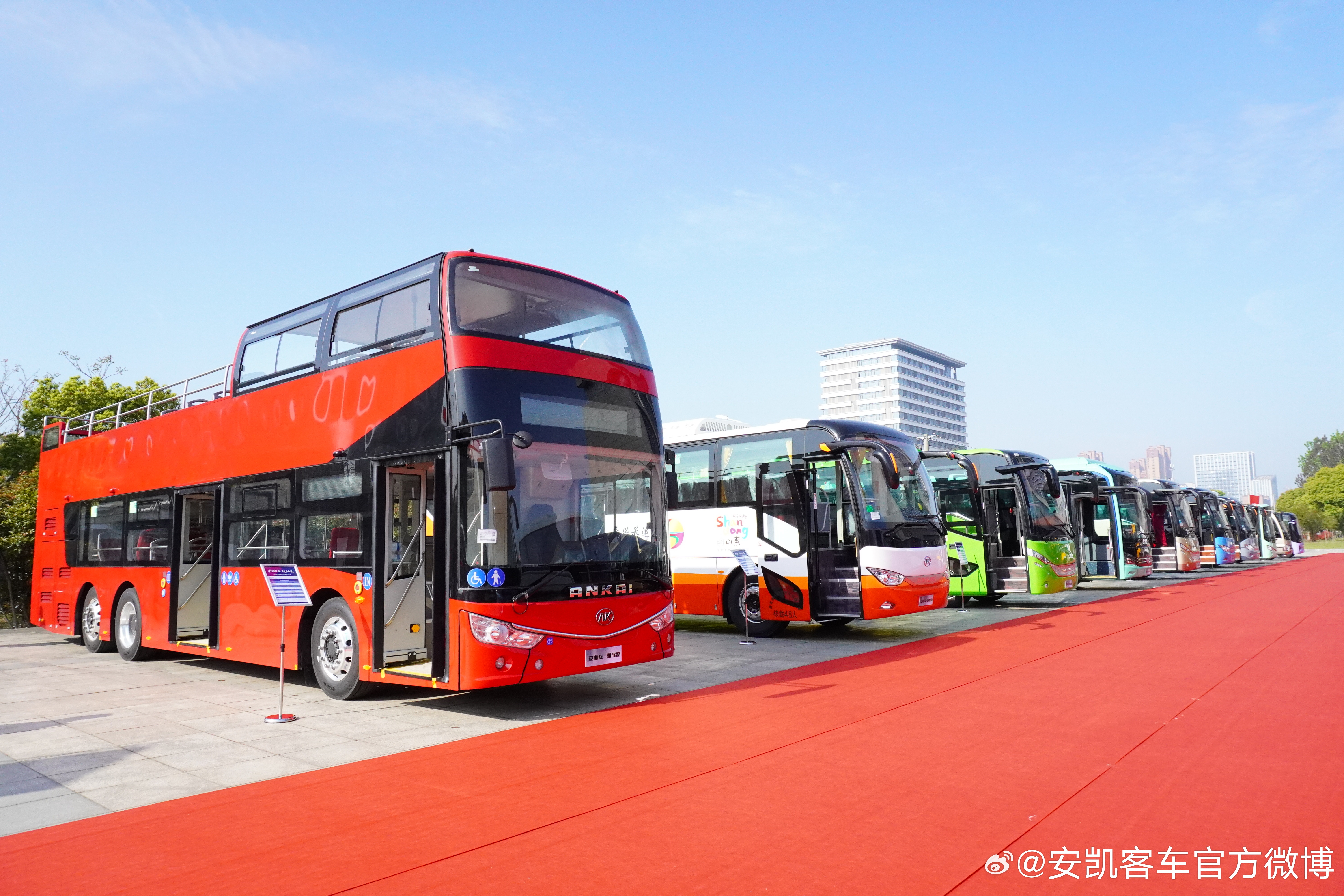 安凱客車未來展望，2024年重組的可能性分析，安凱客車未來展望，重組可能性分析與未來趨勢(shì)展望至2024年