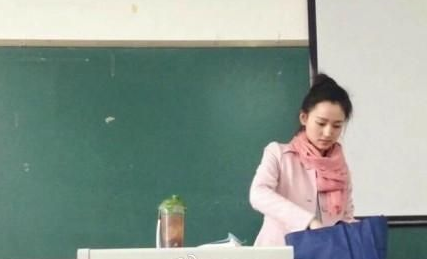 女教師生前上網(wǎng)課遭老師侵犯的悲痛事件及其反思，女教師生前上網(wǎng)課遭侵犯事件，悲劇背后的反思與警醒