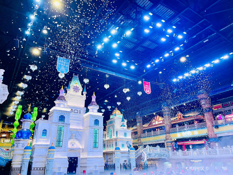 鄭州銀基冰雪世界，探索奇幻冰雪樂園，鄭州銀基冰雪世界，奇幻冰雪探險(xiǎn)之旅