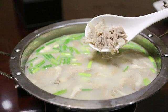 家常羊肉湯的做法，美味與健康并重，家常羊肉湯，美味與健康雙全的做法