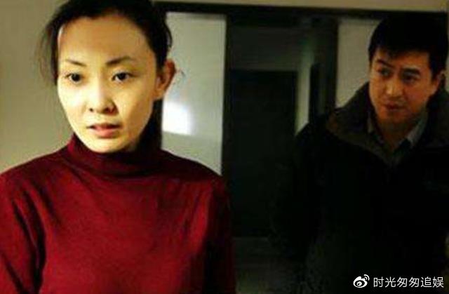 張嘉譯前妻的身份之謎，是劉威葳還是杜珺？，張嘉譯前妻身份揭秘，是劉威葳還是杜珺？