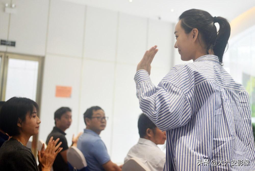 王牌影視，引領(lǐng)影視行業(yè)的新紀(jì)元，王牌影視，引領(lǐng)影視行業(yè)邁入新紀(jì)元