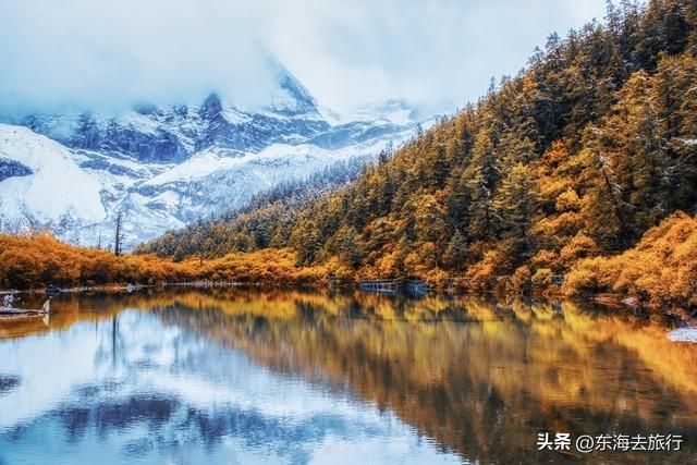 四川的著名旅游景點(diǎn)，一覽眾山小，盡賞天府美景，四川天府美景盡收眼底，一覽眾山小，盡賞著名旅游景點(diǎn)