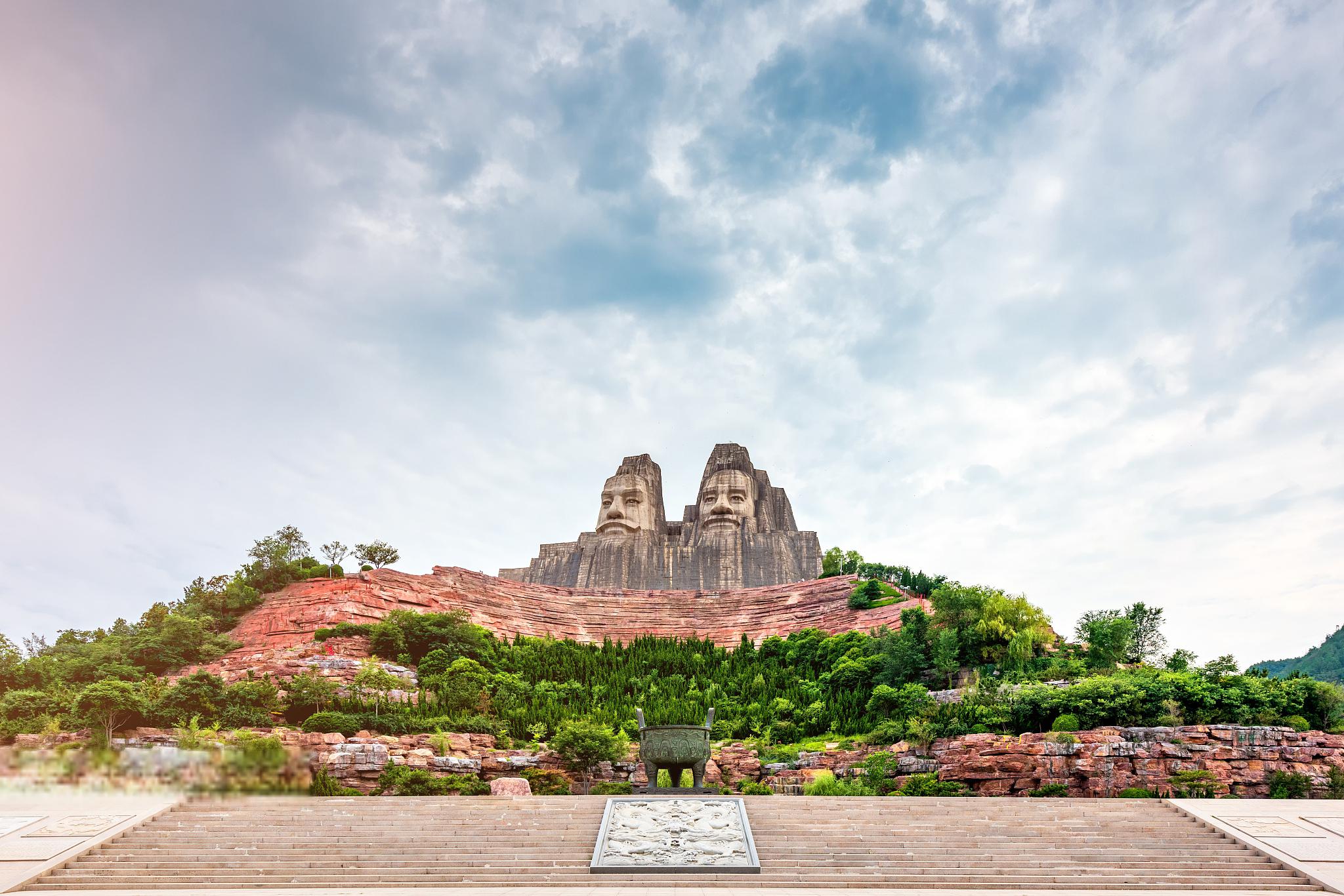 河南鄭州旅游景點(diǎn)推薦，鄭州河南旅游必去景點(diǎn)推薦