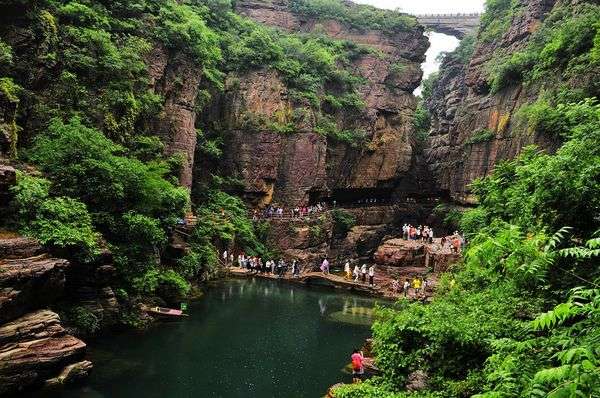 河南云臺山旅游景區(qū)，自然之美與人文之韻的完美結合，河南云臺山旅游景區(qū)，自然人文完美融合之旅