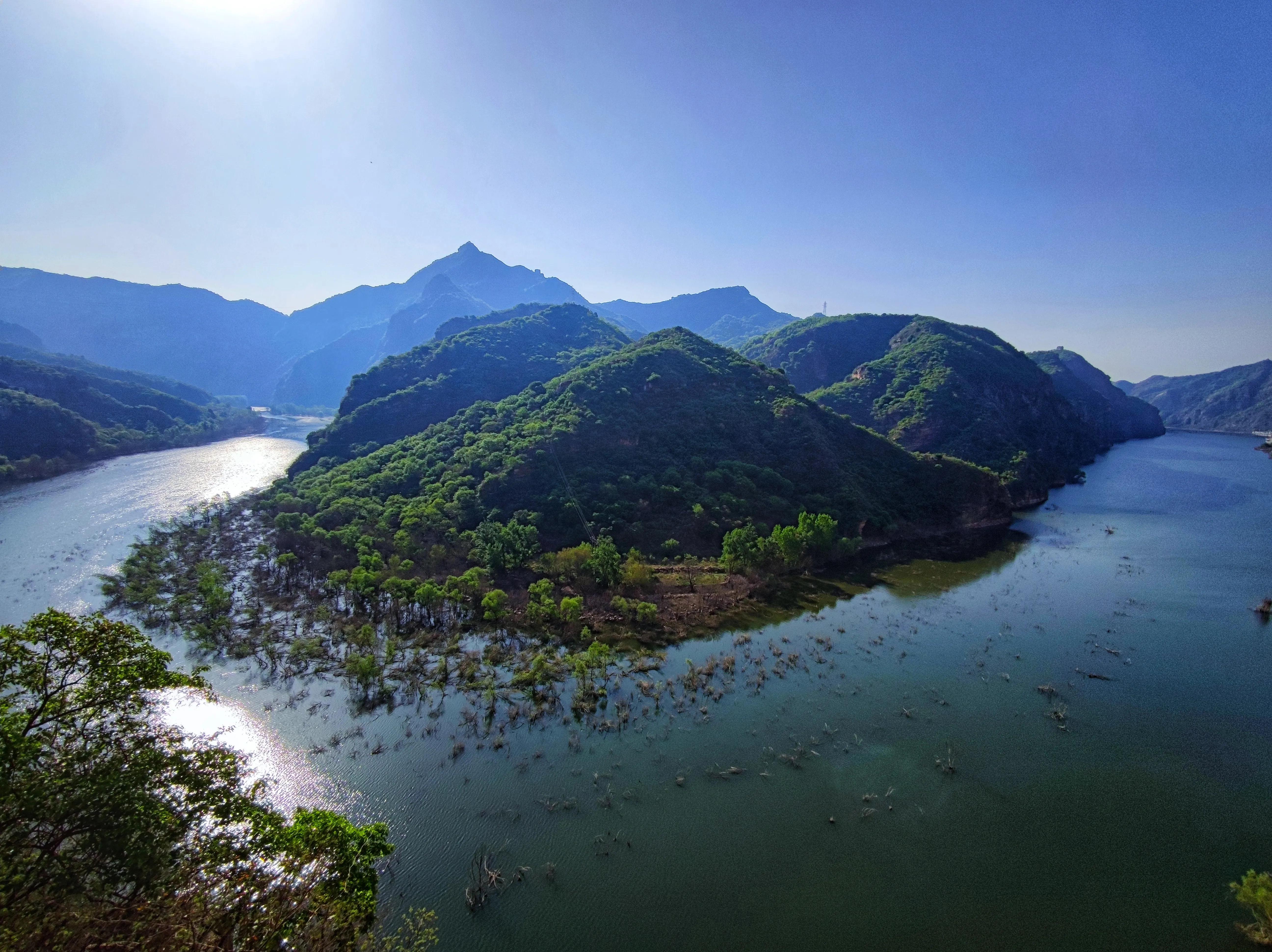 雅魯藏布大峽谷旅游攻略，玩轉(zhuǎn)神秘之地，雅魯藏布大峽谷旅游攻略，神秘之地探險指南