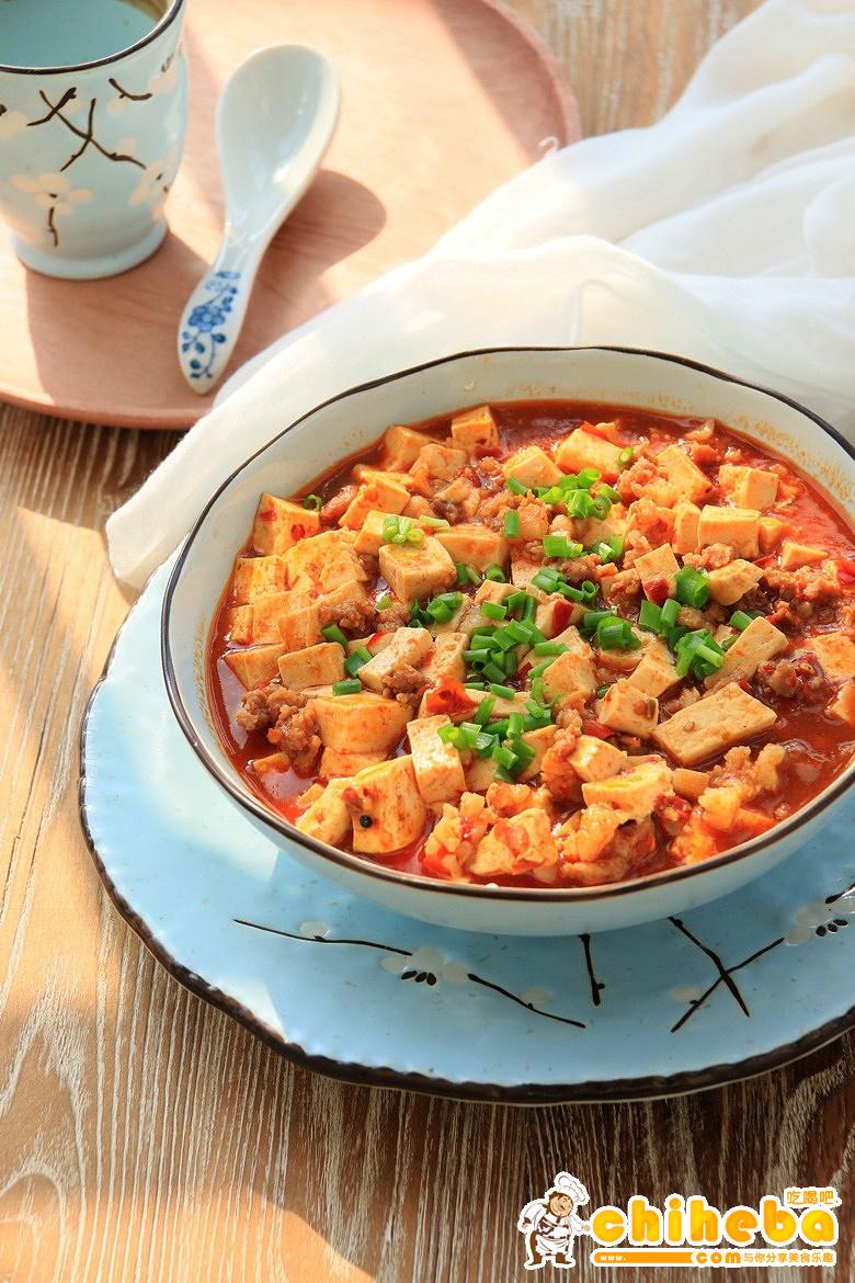 麻婆豆腐的做法，一道經(jīng)典川菜的美食之旅，麻婆豆腐制作指南，經(jīng)典川菜的美味之旅