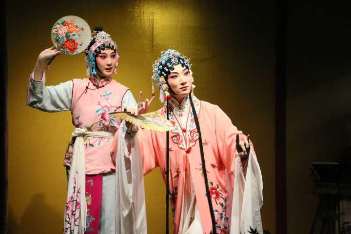 黃龍洞景區(qū)門票價(jià)格詳解，黃龍洞景區(qū)門票價(jià)格全面解析