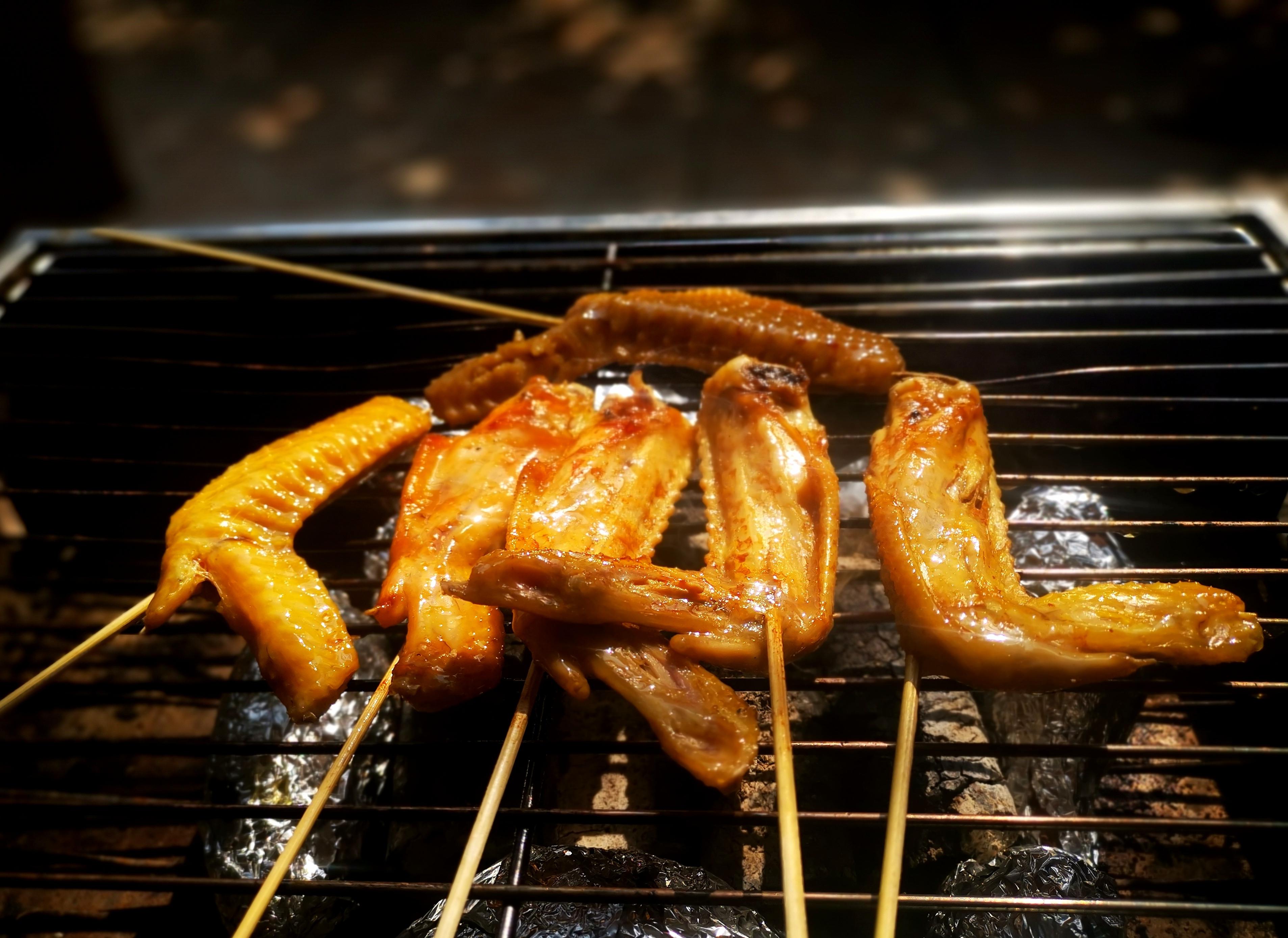 烤雞翅的腌制方法與配料詳解，烤雞翅腌制秘訣與配料全攻略