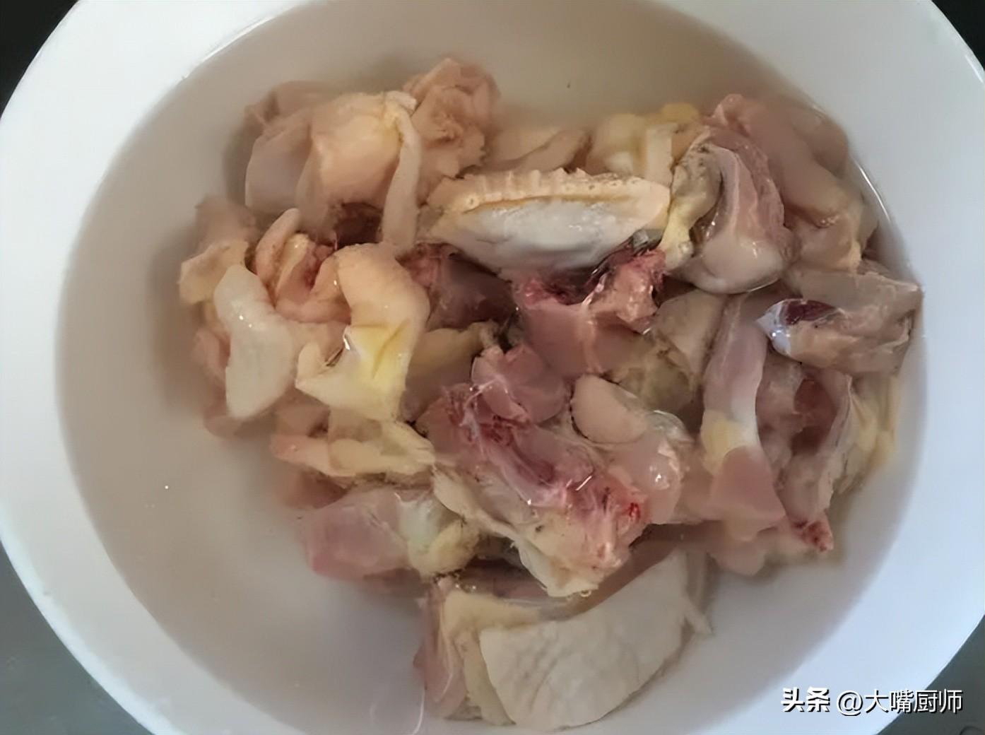 雞湯怎么燉好喝——烹飪技巧與美味秘訣，雞湯烹飪技巧與美味秘訣，燉制美味雞湯的秘訣