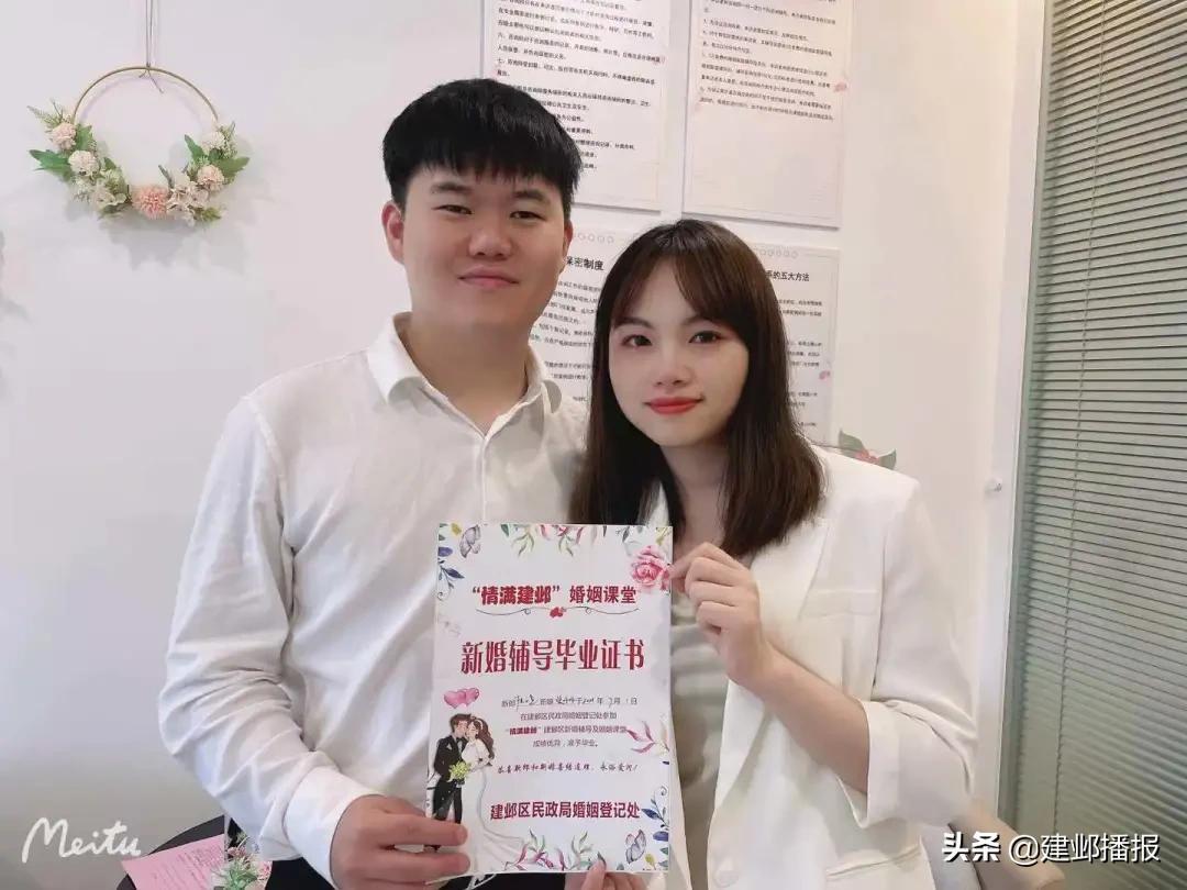 南京婚姻介紹，搭建幸福婚姻的橋梁，南京婚姻介紹所，搭建通往幸?；橐龅臉蛄? class=