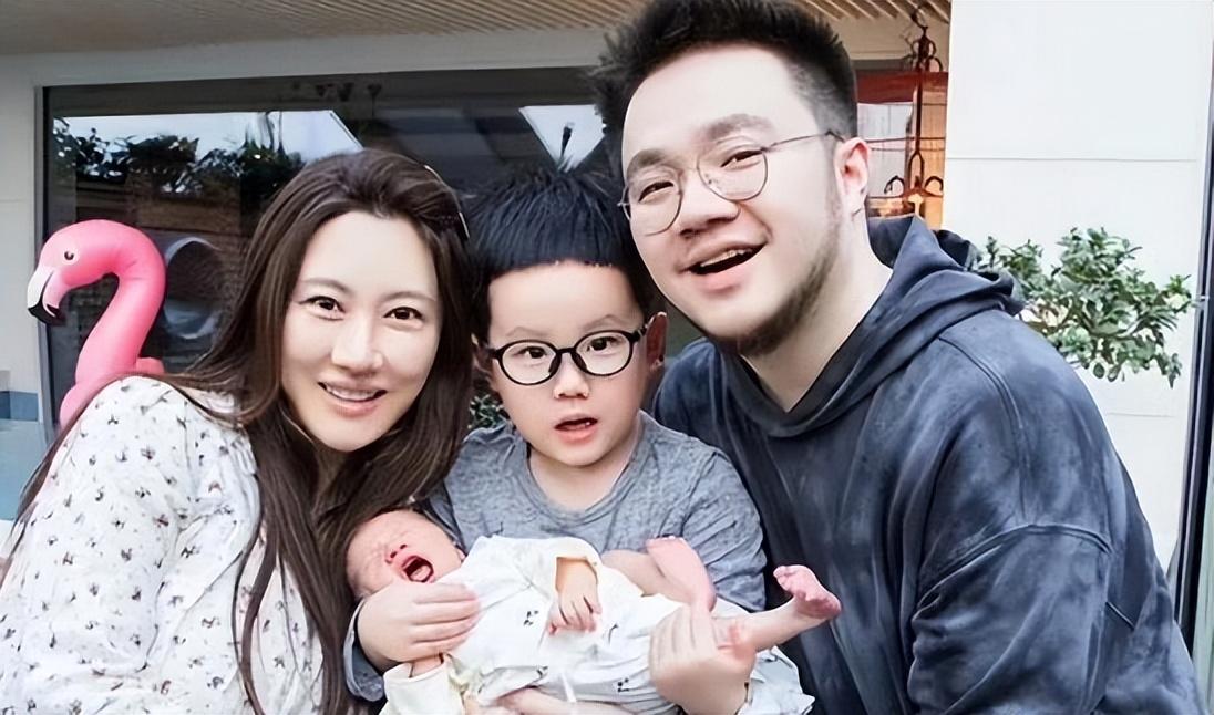 王博谷個人簡歷與成就，王博谷個人簡介及卓越成就概述