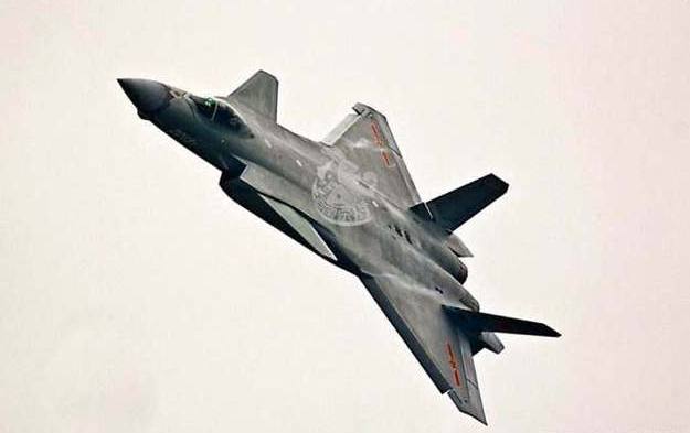 中國最厲害的戰(zhàn)斗機——翱翔天際的空中霸主，中國頂尖戰(zhàn)斗機，翱翔天際的空中霸主