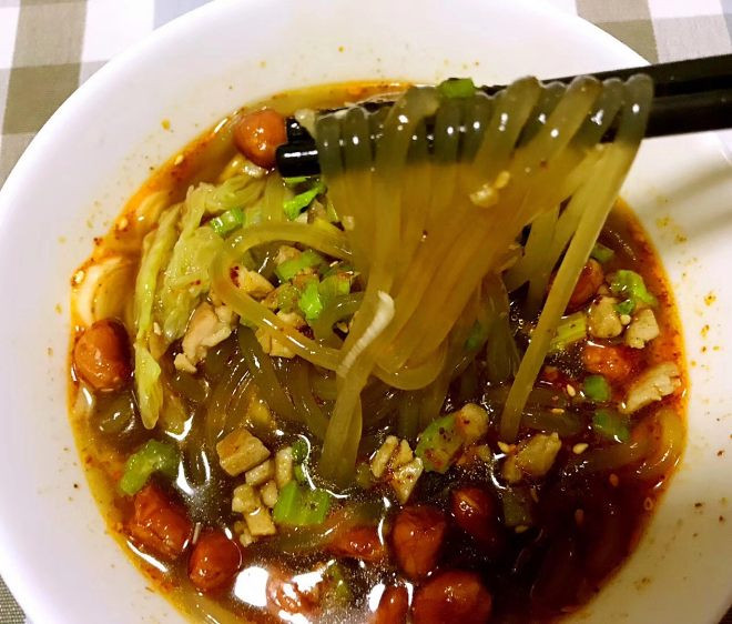 最正宗的酸辣粉做法，最正宗酸辣粉制作教程