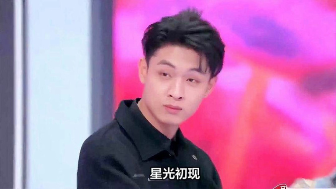 王子文個(gè)人資料簡介及家世照片，王子文個(gè)人簡介及家世背景照片曝光