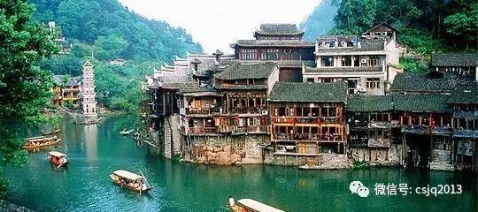 鳳凰古城酒店推薦指南，鳳凰古城酒店推薦指南，住宿攻略與住宿體驗(yàn)分享