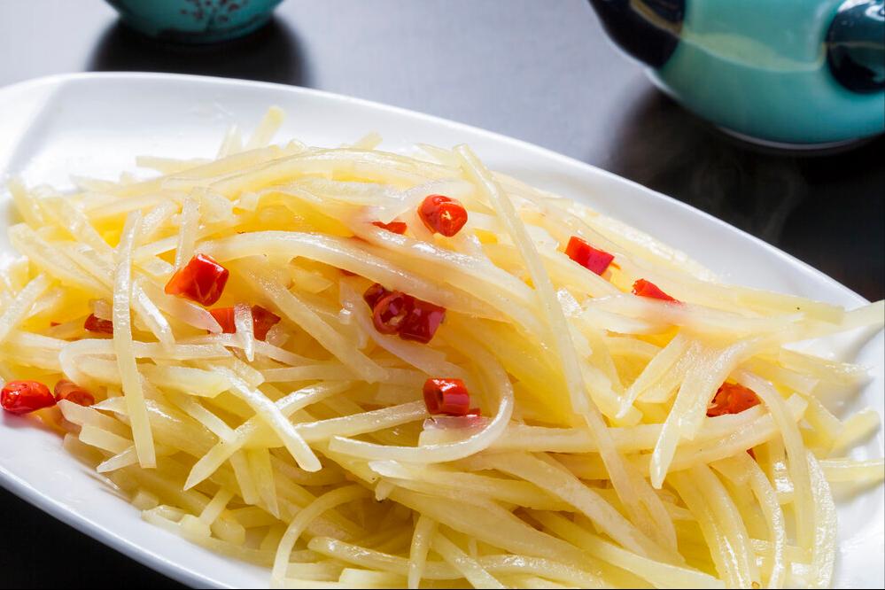 家常美味，炒土豆絲的做法，家常美味，炒土豆絲的制作方法