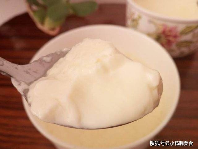 雙皮奶的制作方法，雙皮奶制作教程