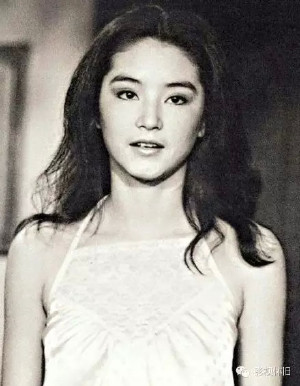 林青霞年輕時圖片，歲月無法抹去的美麗印記，林青霞年輕時的絕美瞬間，歲月無法抹去的美麗印記