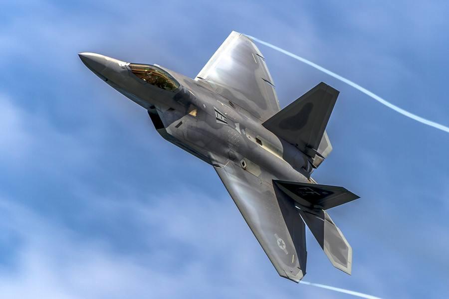 F-18EF超級大黃蜂參數(shù)詳解，F(xiàn)-18EF超級大黃蜂戰(zhàn)斗機參數(shù)詳解及性能分析