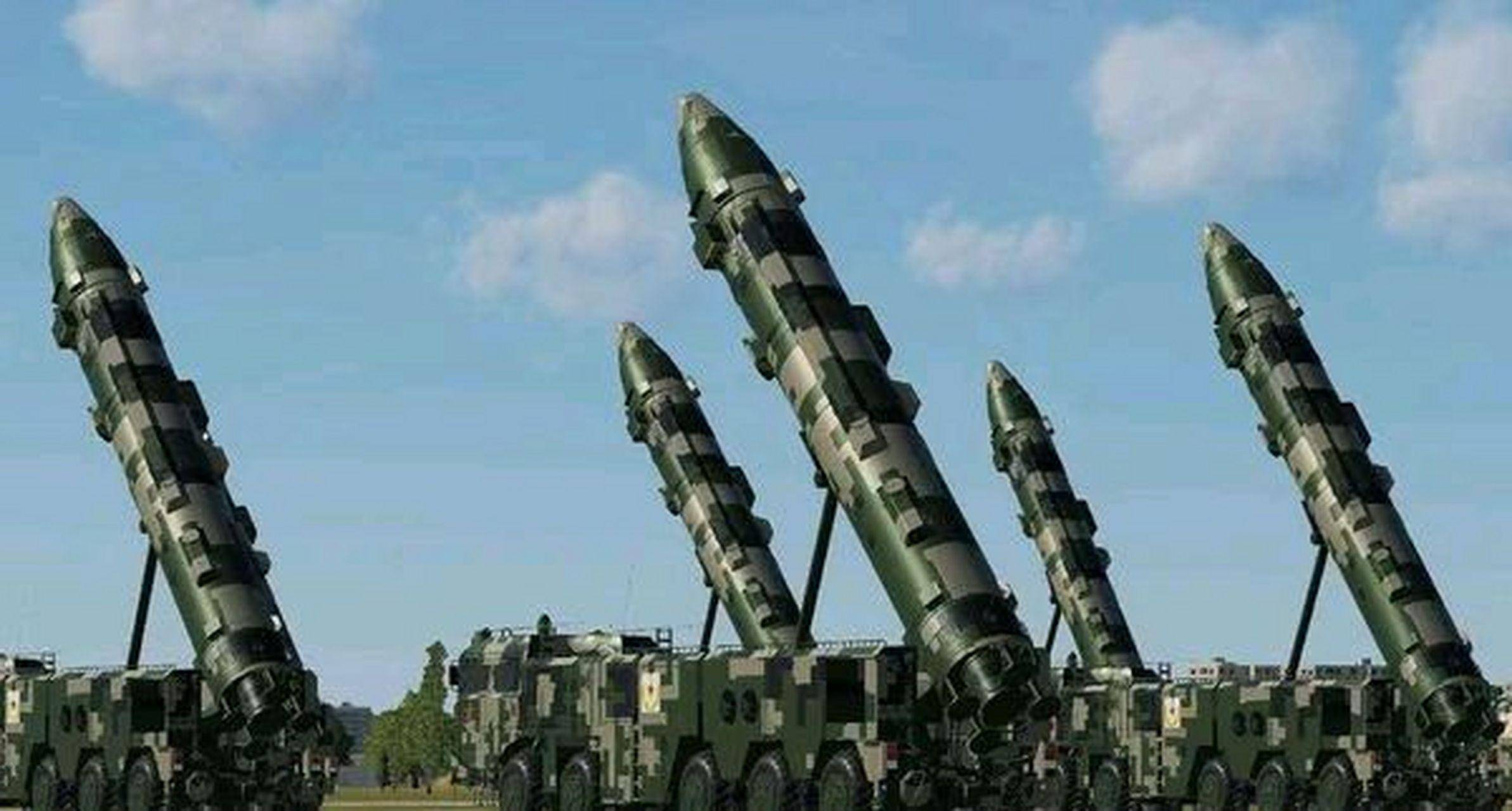 中國研發(fā)的新武器，引領(lǐng)全球軍事技術(shù)的新篇章，中國新型武器研發(fā)引領(lǐng)全球軍事技術(shù)革新篇章開啟