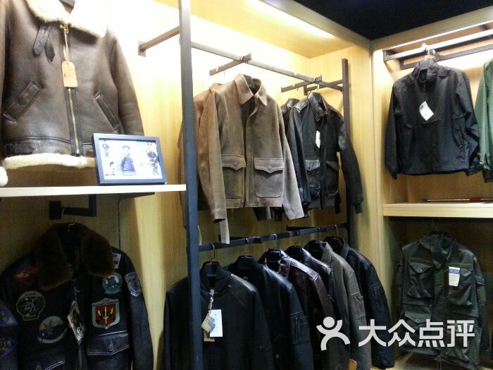 鐵血君品行濟(jì)南店，傳統(tǒng)與現(xiàn)代交融的典范，鐵血君品行濟(jì)南店，傳統(tǒng)與現(xiàn)代交融的典范之處
