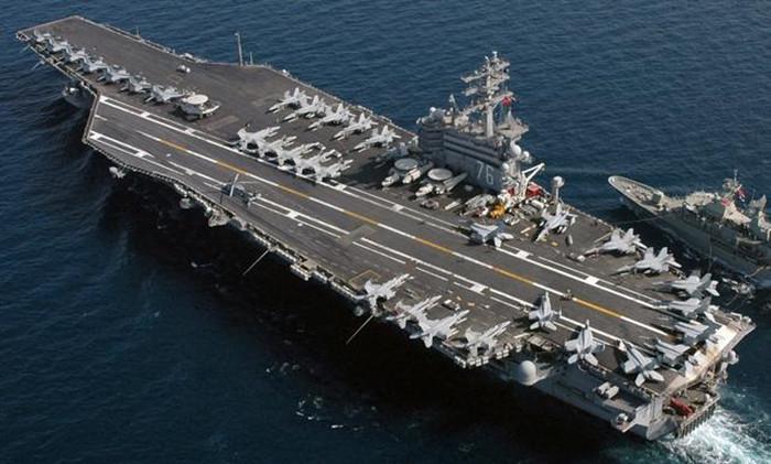 世界上最好的航空母艦，卓越性能與無(wú)限潛力，全球頂尖航空母艦，卓越性能與未來(lái)無(wú)限潛力