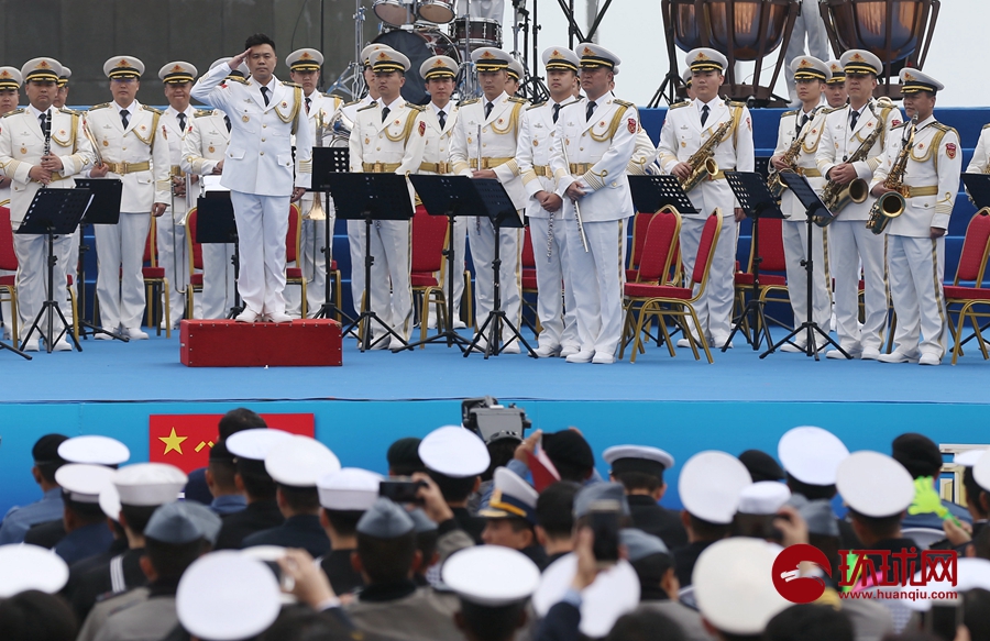 海軍70周年慶典活動(dòng)盛大舉行——回顧歷史，展望未來(lái)，海軍70周年慶典活動(dòng)回顧歷史，展望未來(lái)盛舉舉行