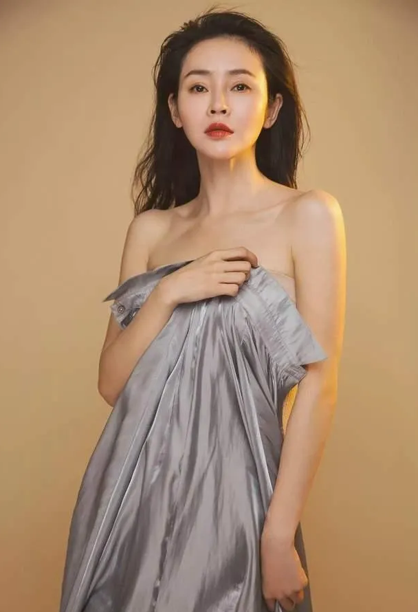 回族明星有哪些，閃耀的星光與文化的交融，回族明星的星光閃耀與文化交融